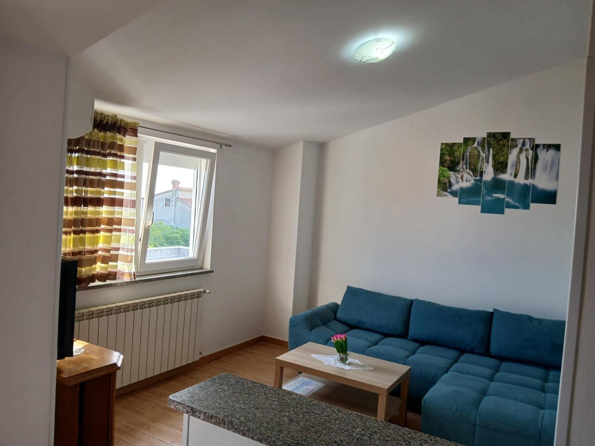 Lara Apartment